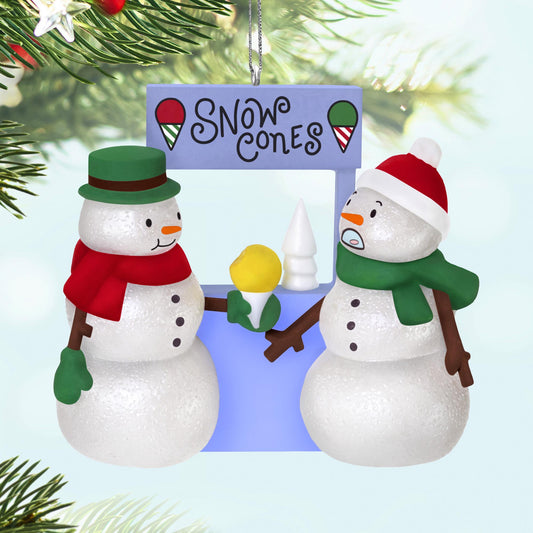 A Snowy Surprise — 2025 Hallmark Keepsake Christmas Ornament