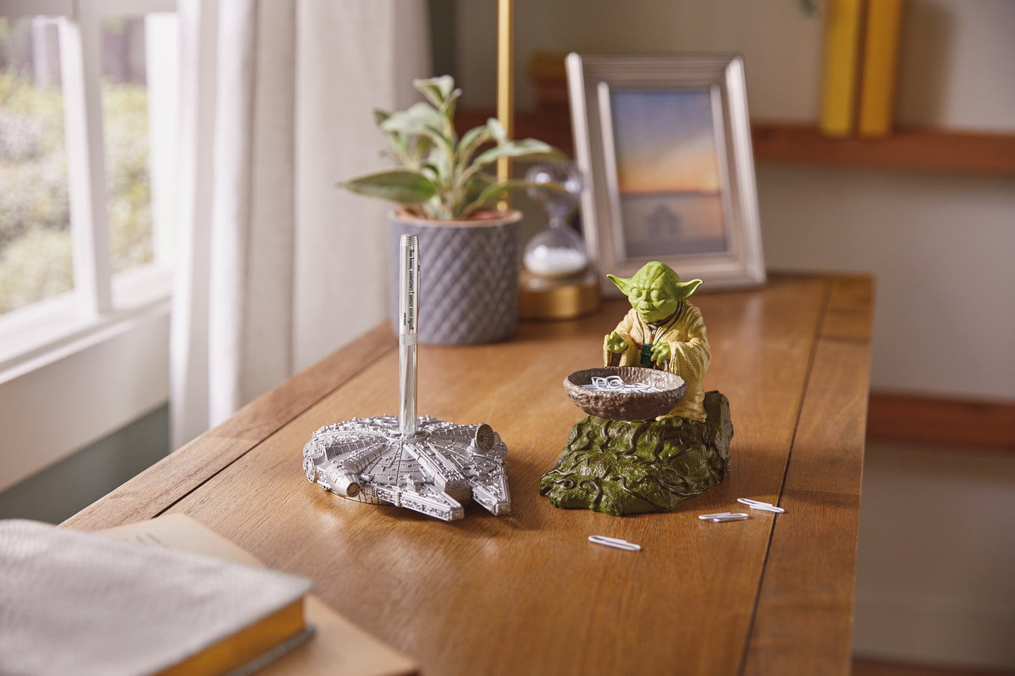 Star Wars™ Yoda™ Paper Clip Holder