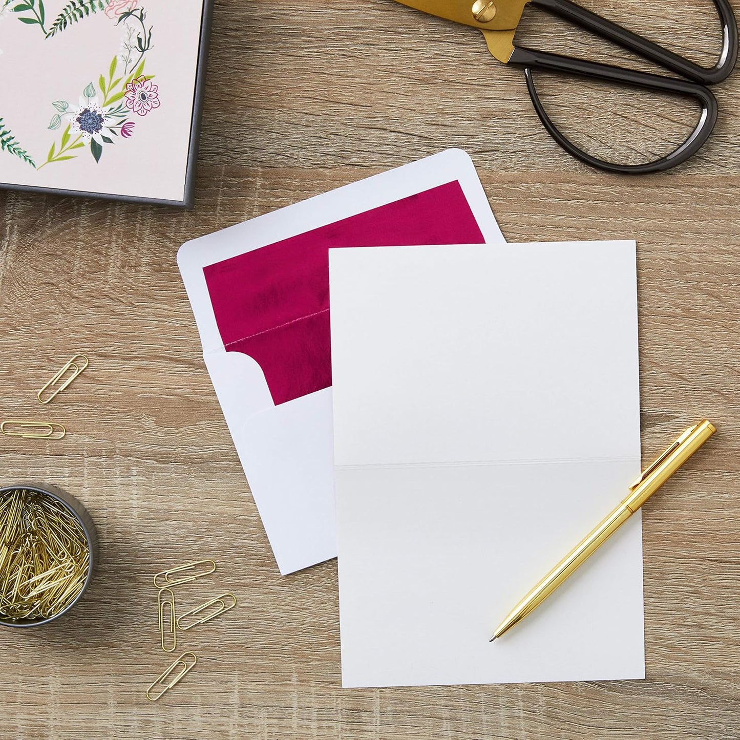 Hallmark Pack of 10 Blank Cards with Envelopes, Floral Wreath Heart