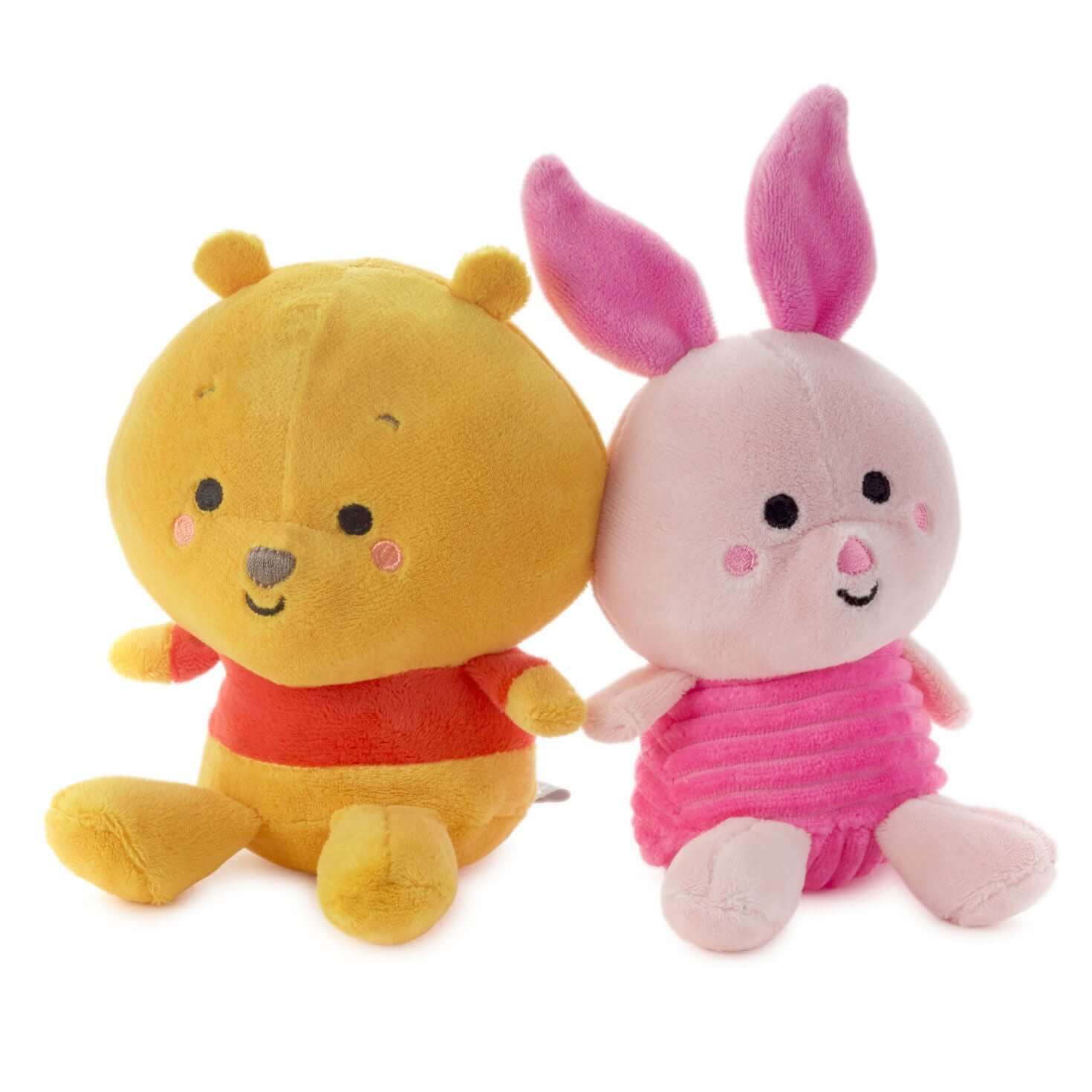 Better Together Disney Winnie the Pooh and Piglet Magnetic Plush, 5", plush duo in vibrant colours with embroidered details.
