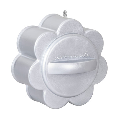 Cookie Cutter Christmas — Hallmark Keepsake Christmas Ornament