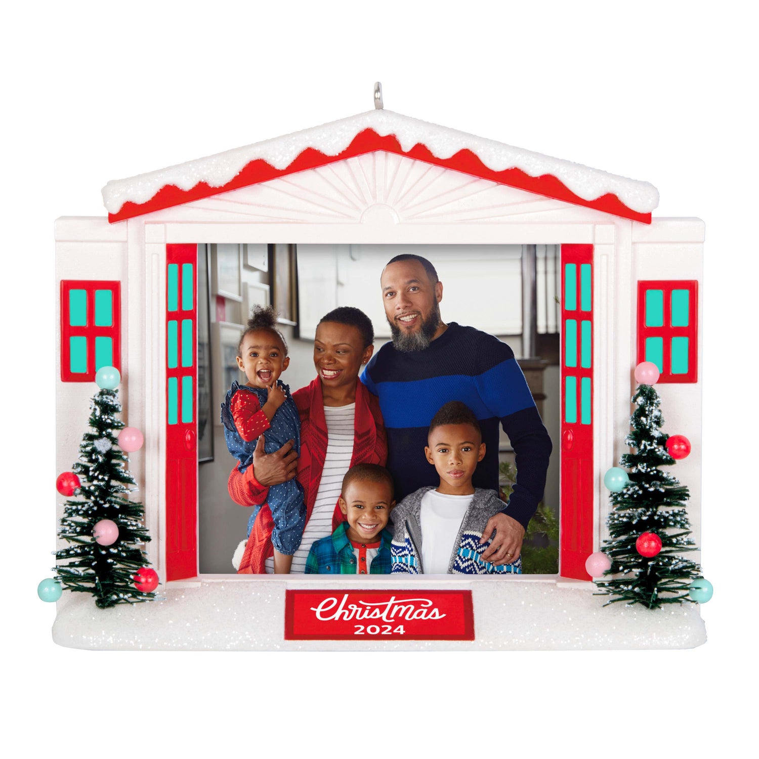Christmas Memories photo frame — Hallmark Keepsake Christmas ornament featuring a family photo, snowy home design, and festive decor.