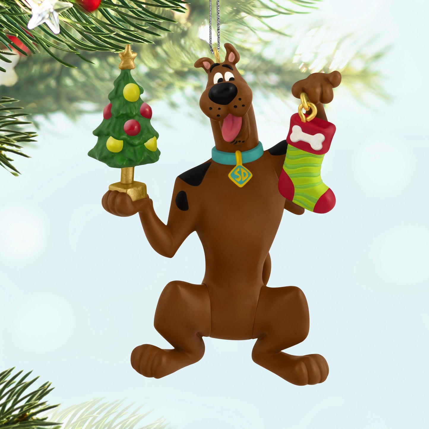 Scooby-Doo™ Festive Scooby — 2025 Hallmark Keepsake Christmas Ornament