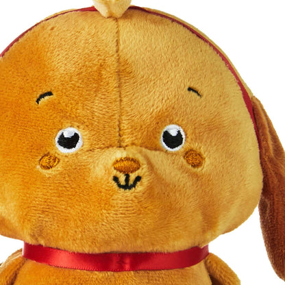 Better Together Dr. Seuss™ Grinch and Max Magnetic Plush Pair close-up of Max the dog with floppy ears and red ribbon collar.