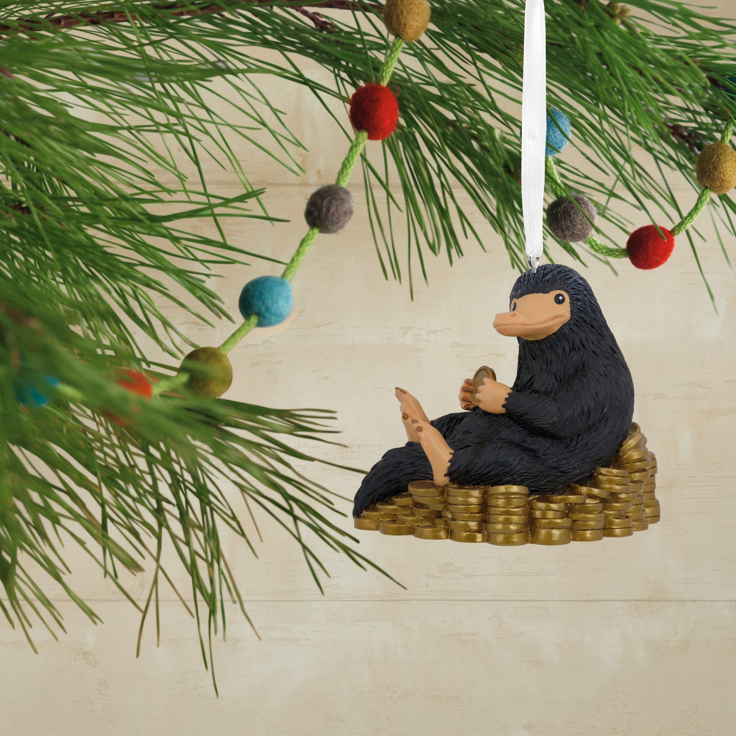 Fantastic Beasts and Where to Find Them Niffler With Coins - Hallmark Christmas Ornament